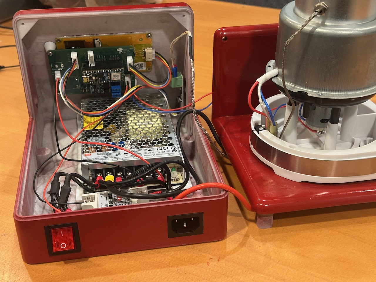 Inside the enclosure showing PCB, power supply, SSR, and wiring